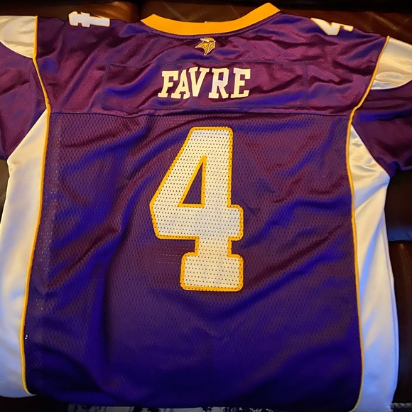 Brett Favre Kids Jersey - Picture 2 of 5